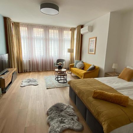 Lovag8 Apartment Budapest Exterior foto